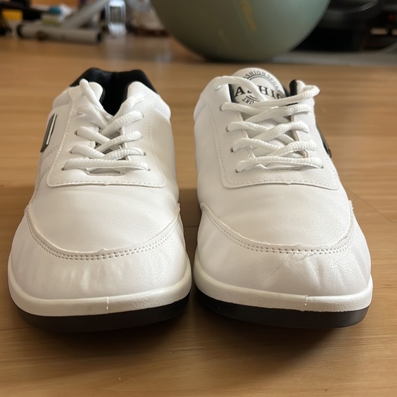 💥 ASICS GT-2000 8 FASHION SPORTS SNEAKER WHITE LOW TOP LACE CLOSURE SZ 7.5 - Picture 9 of 12